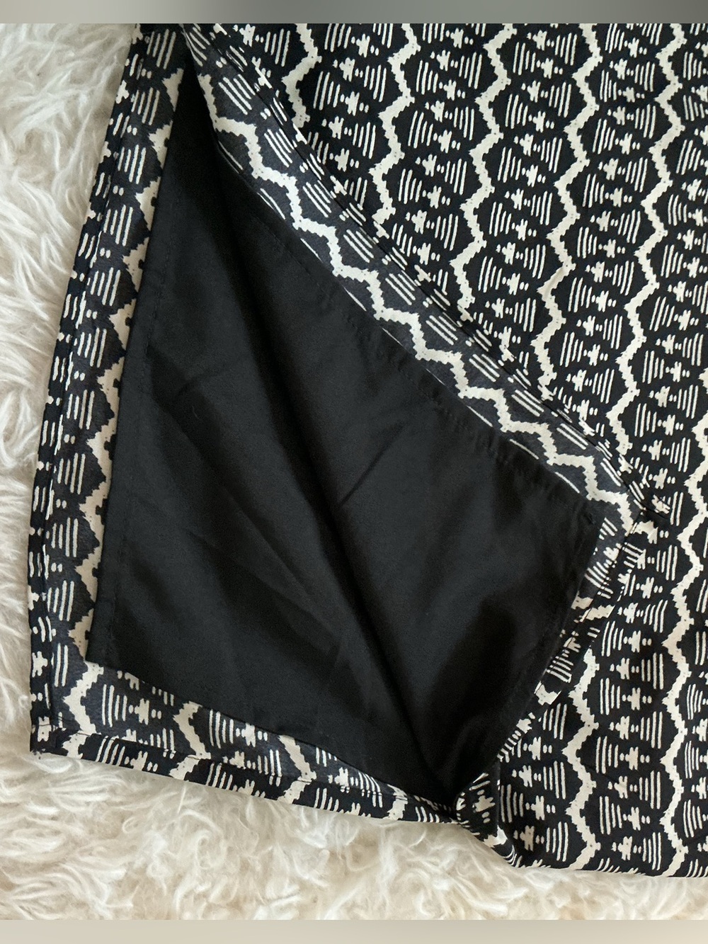 LOFT Black White Geometric Print Mini Skirt Elastic Waist Pull-On Size M NWT - Picture 8 of 14